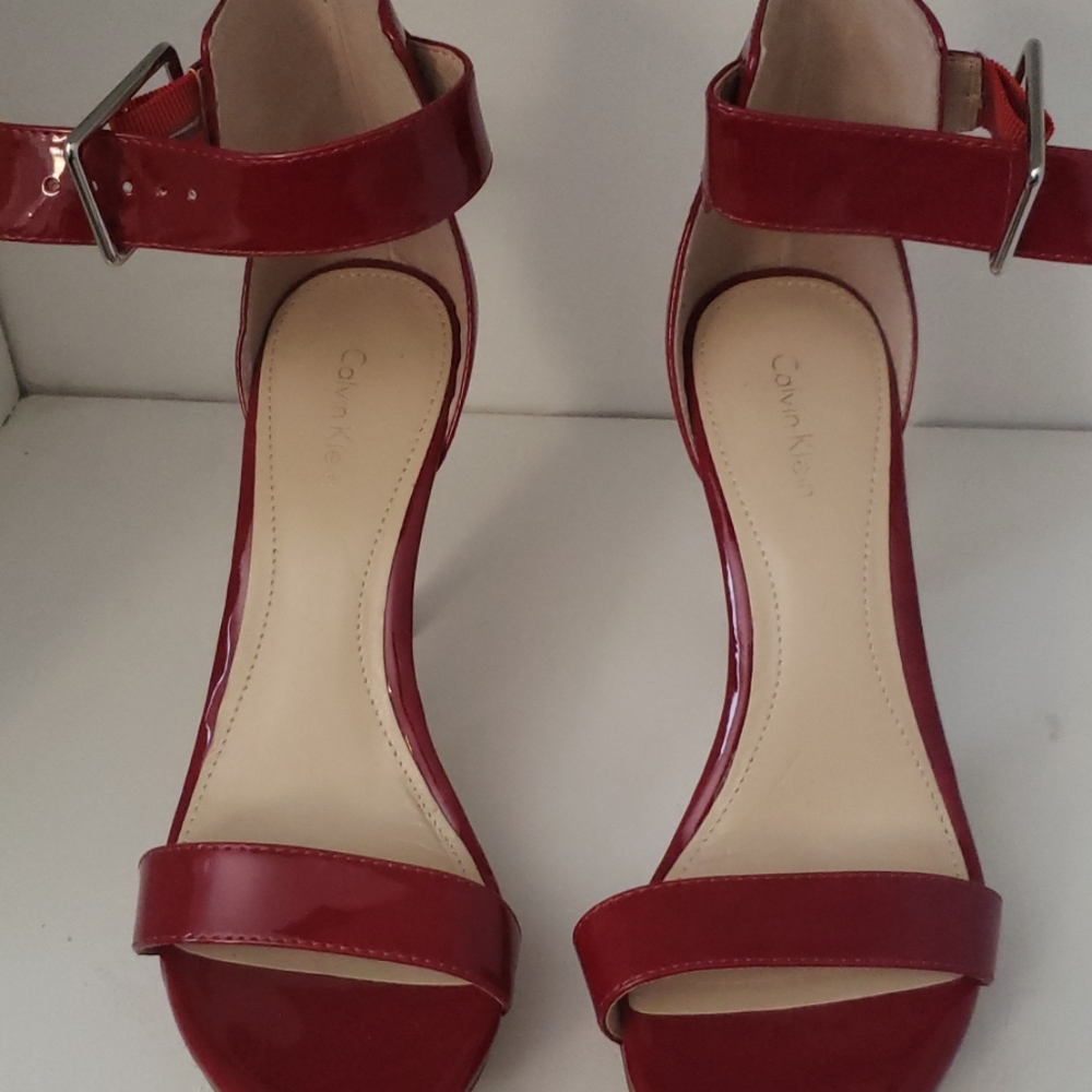 Heeled sandals